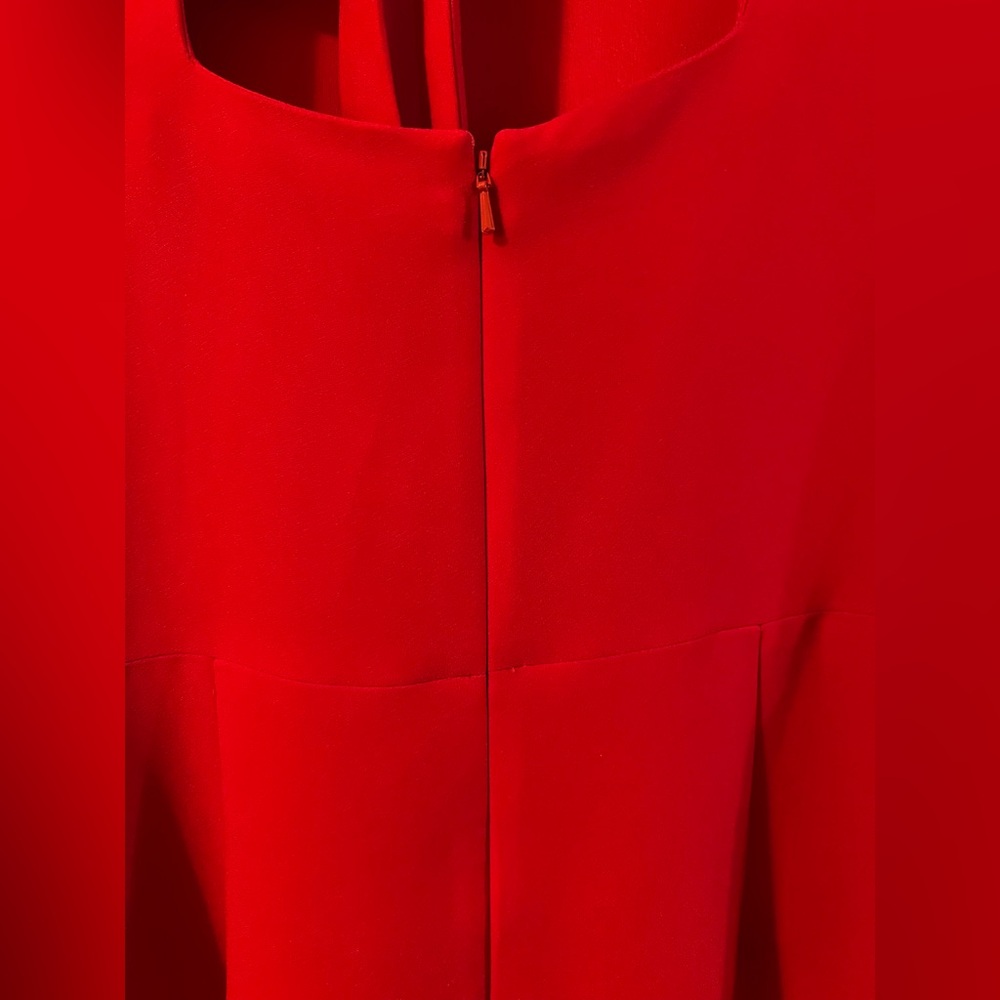 Banana Republic Stunning Red Back-tie Dress with bell sleeves - Picture 9 of 11